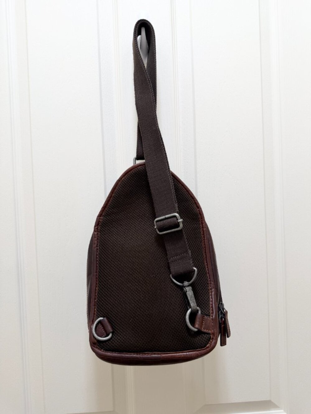 Jack Georges Leather Crossbody Backpack Brown Zip Closure Adjustable Strap Boho - Picture 14 of 16